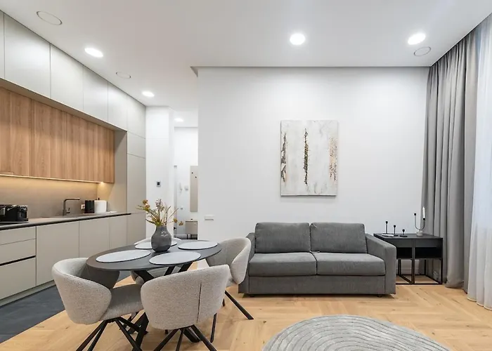 Vytauto 43 9 By Domvia Daire *